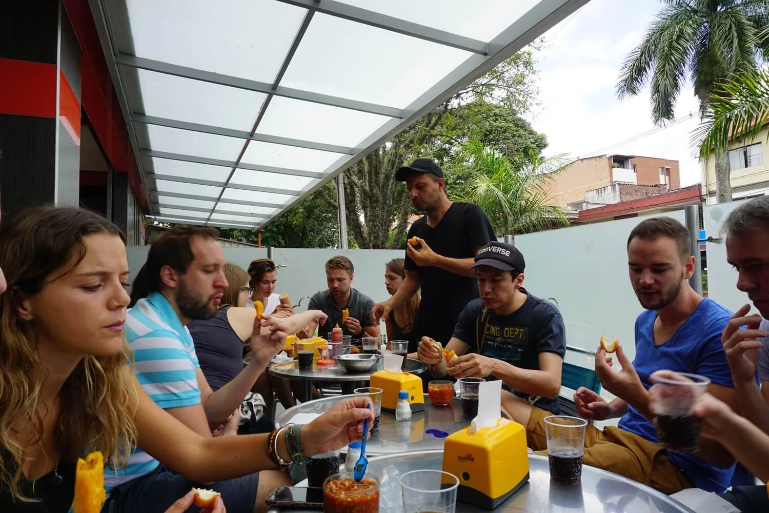 Una mesa compartida